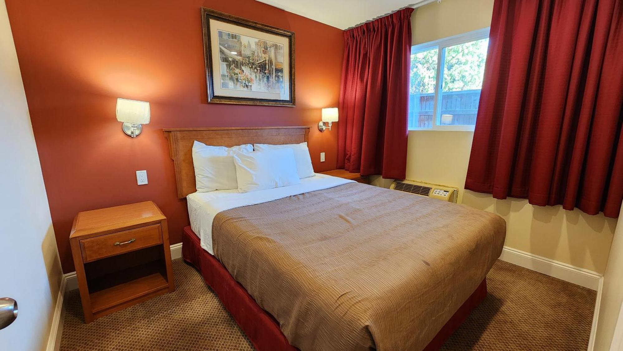 Sahara Courtyard Inn & Suites Osoyoos Exteriér fotografie